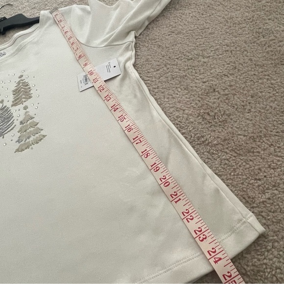 Women's Croft & Barrow® Holiday Tee Tress Graphic PL Petite Large New - Picture 7 of 7